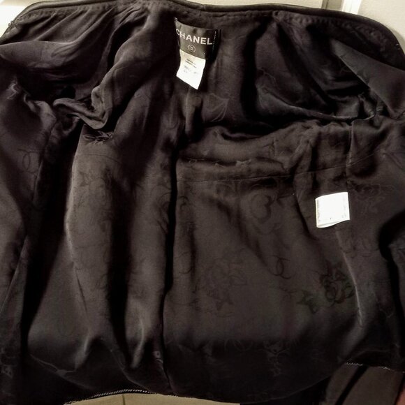 Chanel Fall 2015 Black Wool Tweed Silk Jacket - Picture 5 of 13